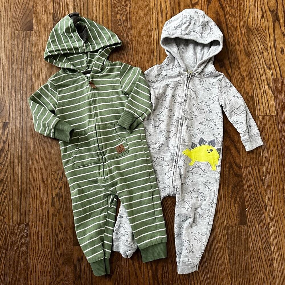 Carter’s dinosaur hoodie coveralls bundle, size 9M